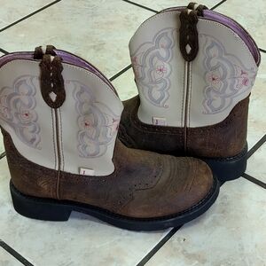 JUSTIN GYPSY Boots Short Cowgirl Western Beige Brown Flowered Size 11